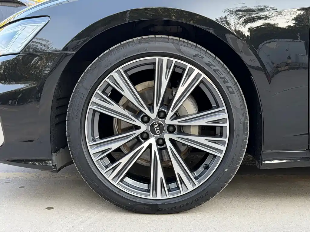 Audi A6L — миниатюра 9