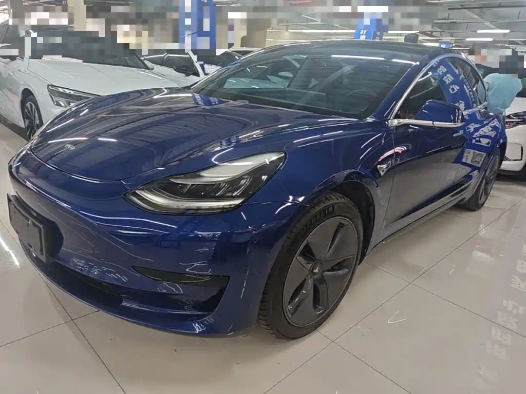 Tesla Model 3 — миниатюра 2