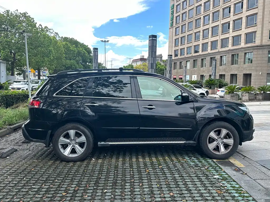 Acura MDX — миниатюра 9