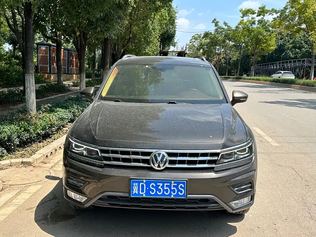 Volkswagen Tiguan L — миниатюра 2