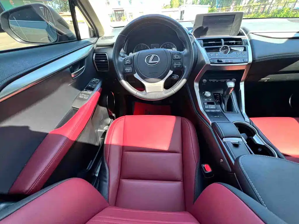 Lexus NX — миниатюра 9