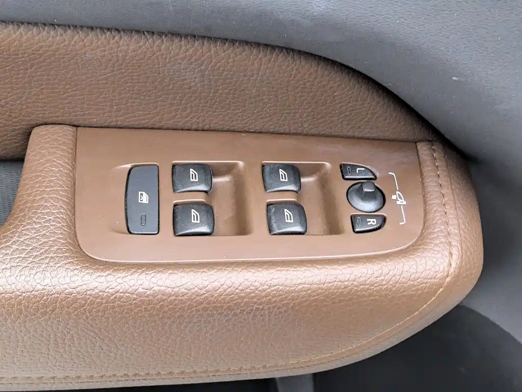 Volvo XC60 — миниатюра 9