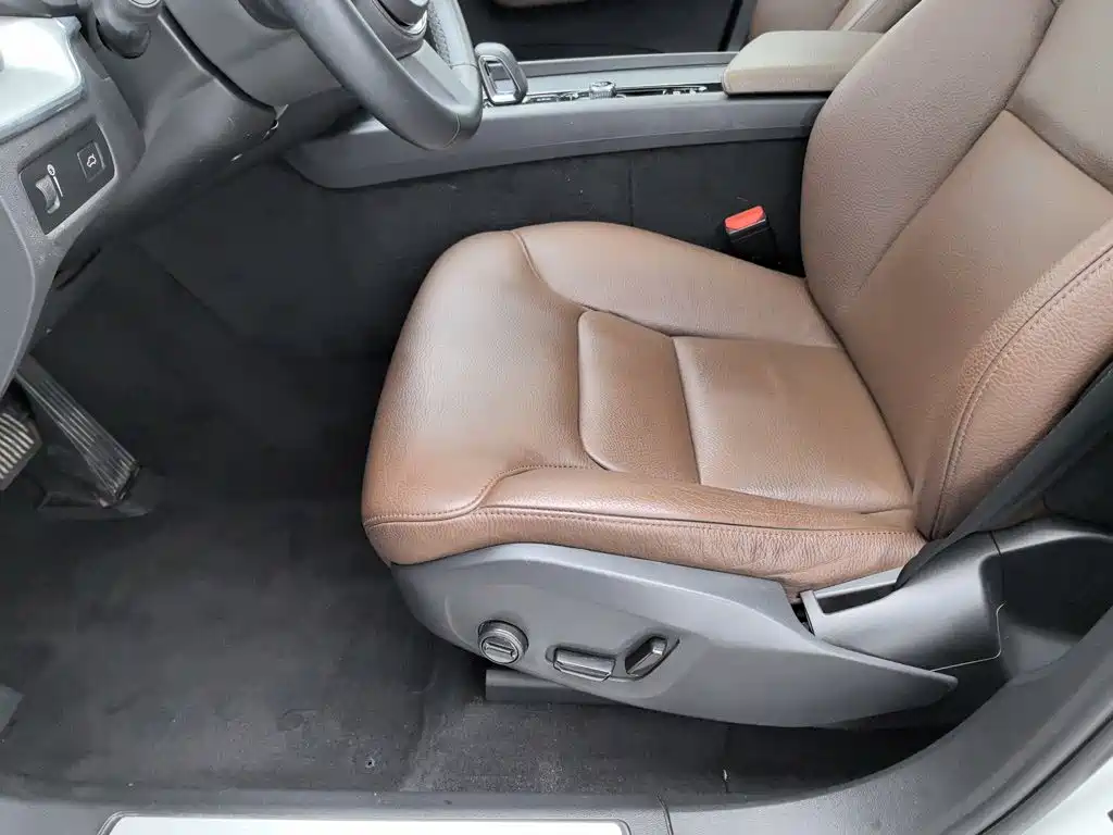 Volvo XC60 — миниатюра 20