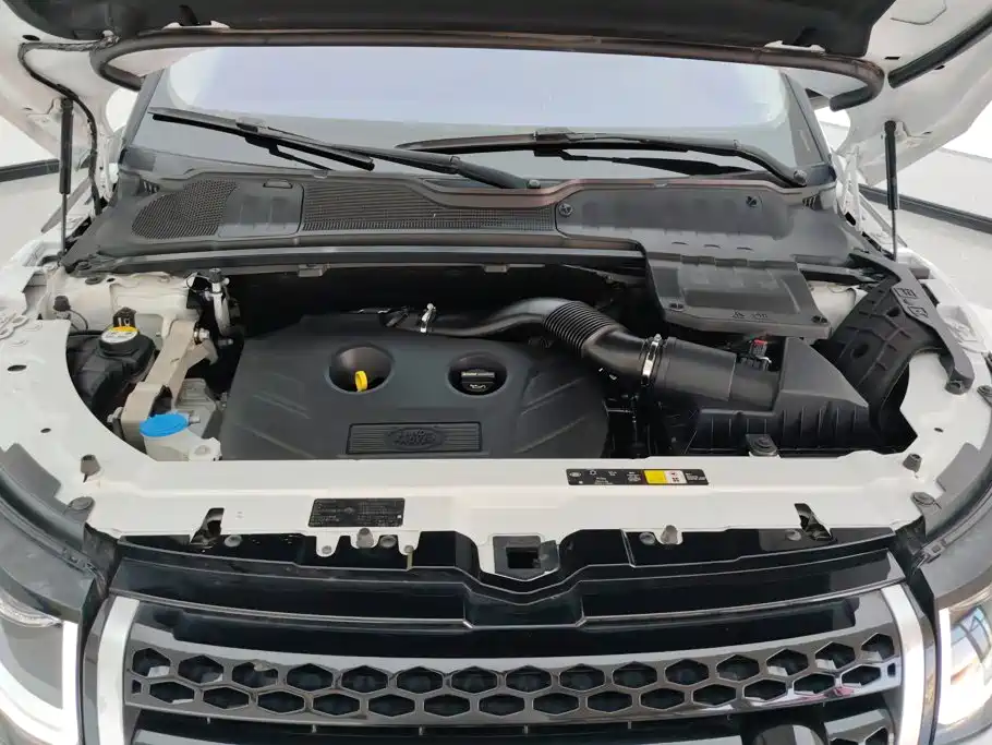 Land Rover Evoque — миниатюра 10