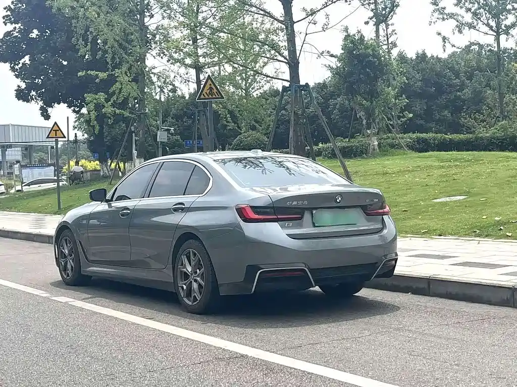 BMW i3 — миниатюра 9