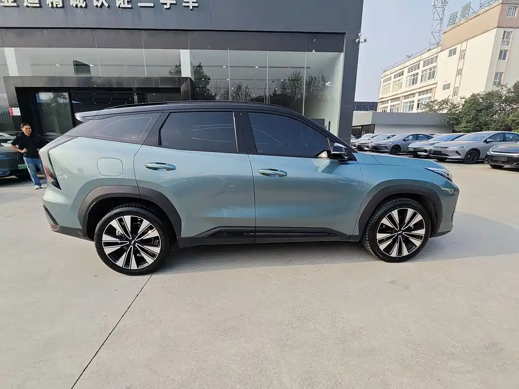 Geely Boyue L — миниатюра 4