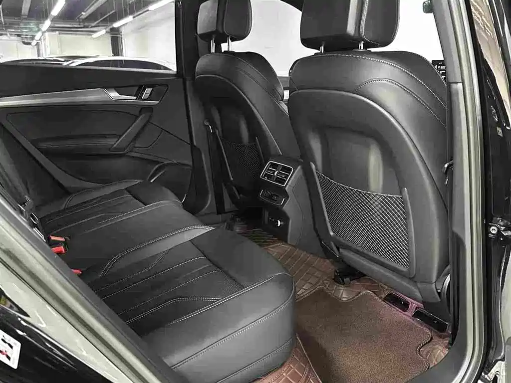 Audi Q5L — миниатюра 15