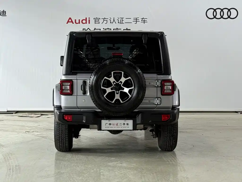 Jeep Wrangler — миниатюра 4