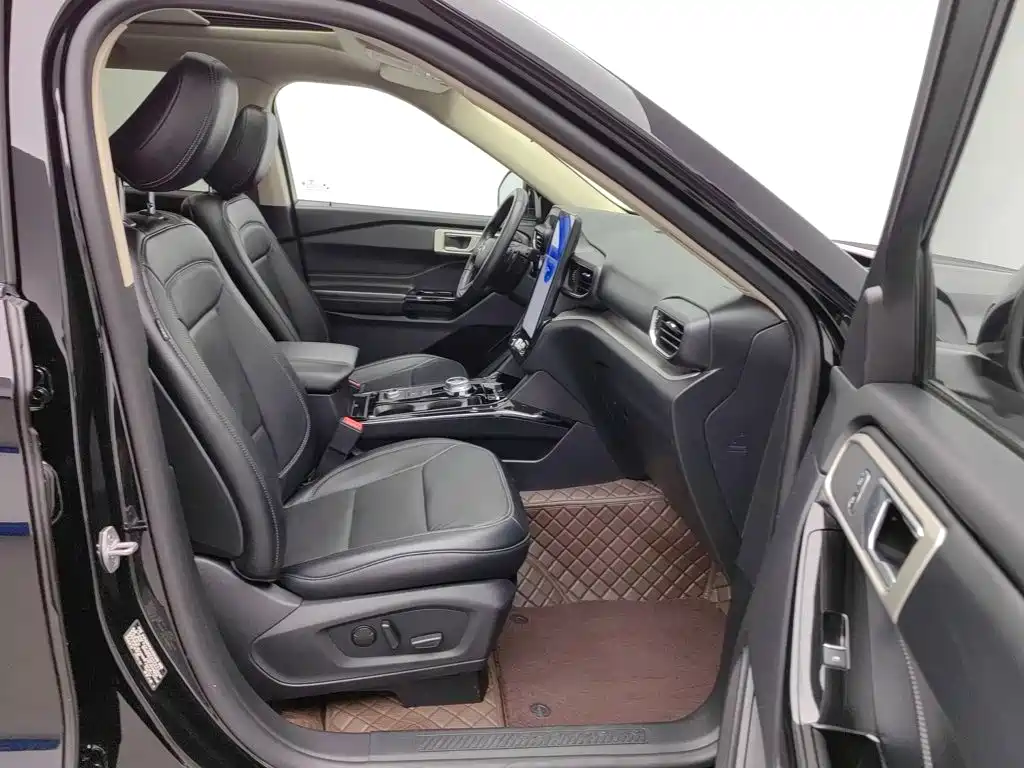 Ford Explorer — миниатюра 23
