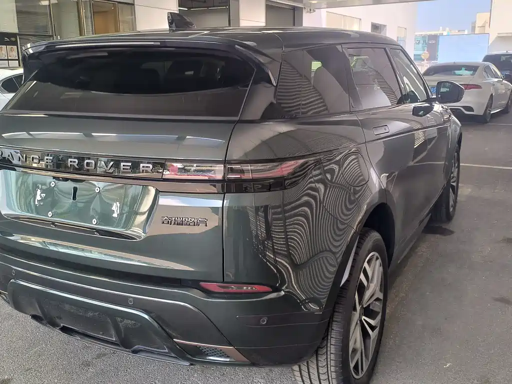 Land Rover Range Rover Evoque 2026 L SE