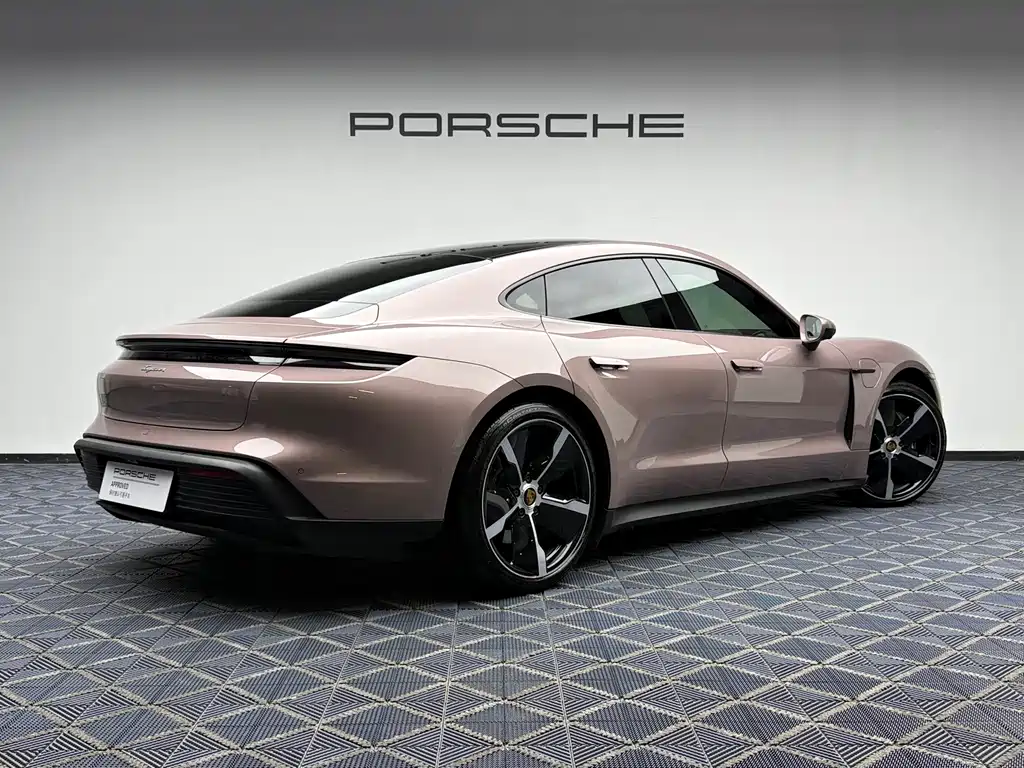 Porsche Taycan — миниатюра 2