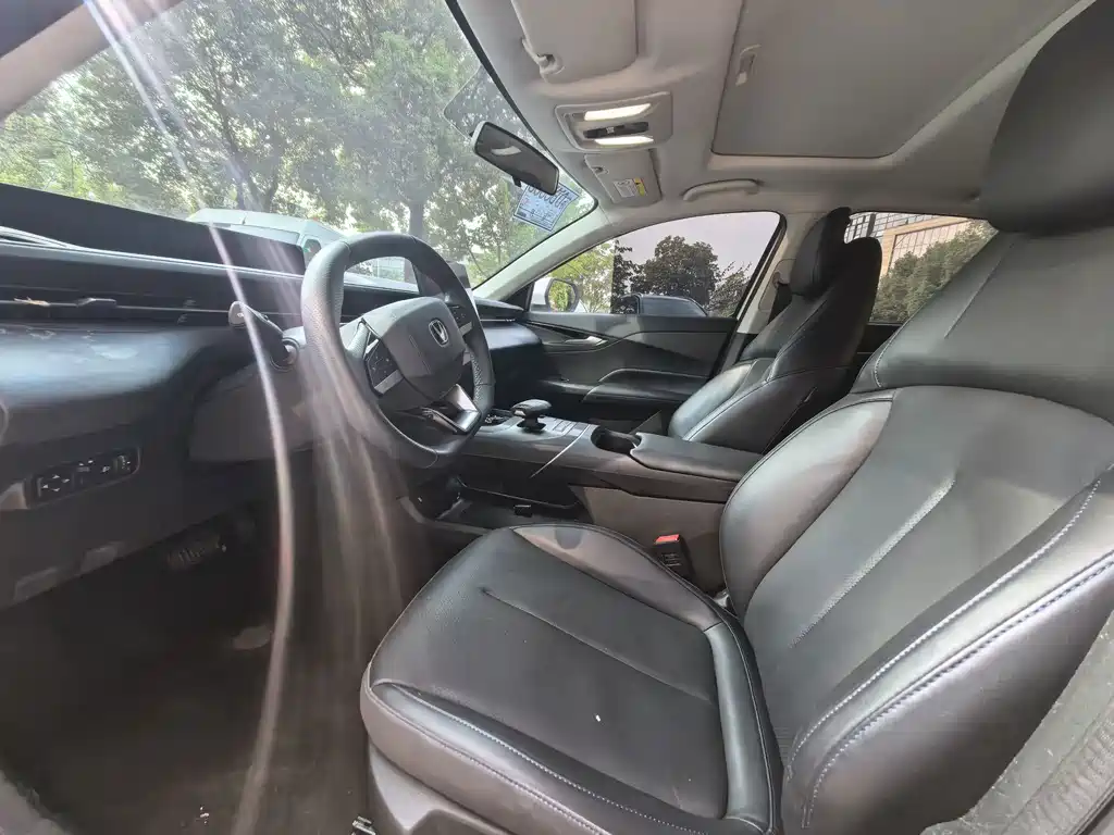 Changan Eado — миниатюра 3