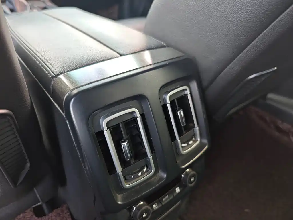 Citroen C6 — миниатюра 12