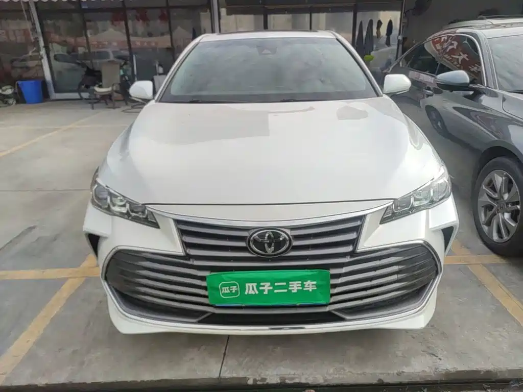 Toyota Avalon — миниатюра 3