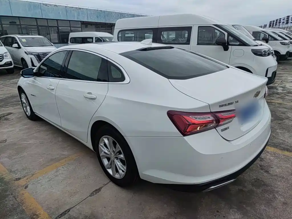 Chevrolet Malibu XL — миниатюра 5