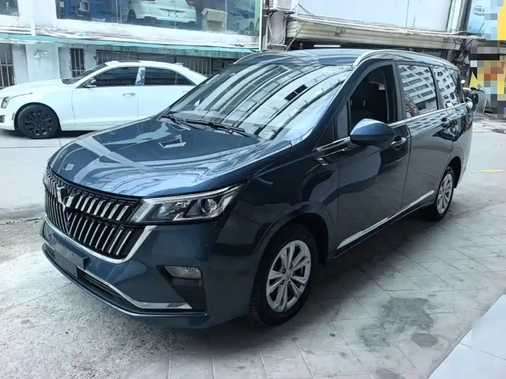 Wuling Jiachen — миниатюра 2