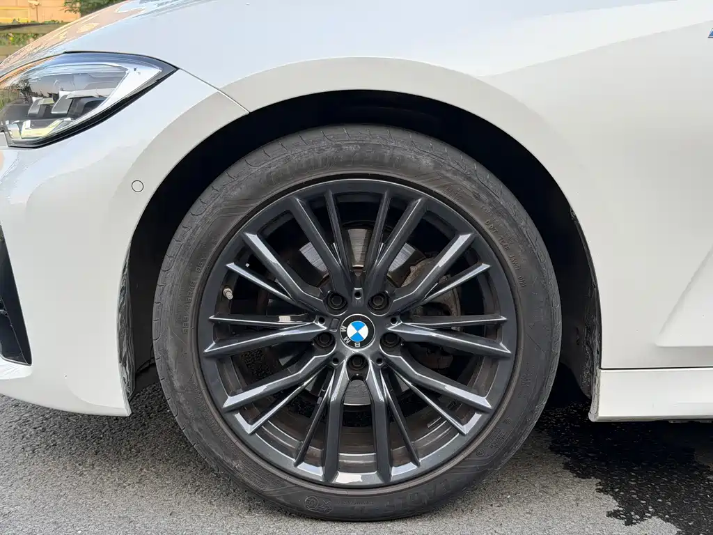 BMW 3 Series — миниатюра 5