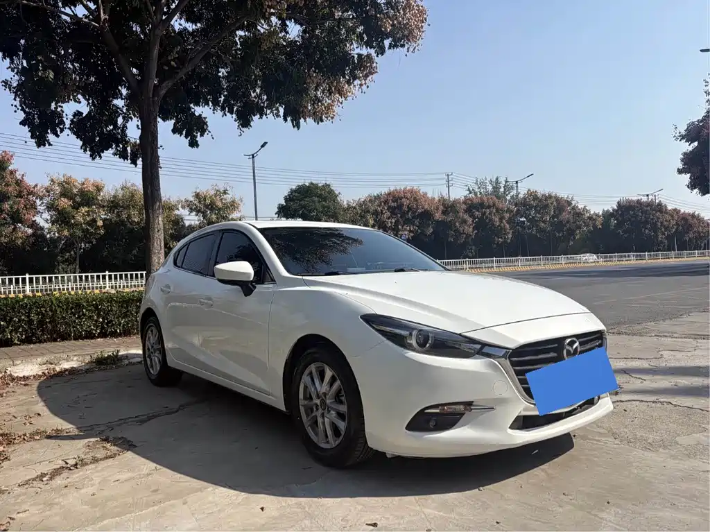 Mazda 3 Axela — миниатюра 6