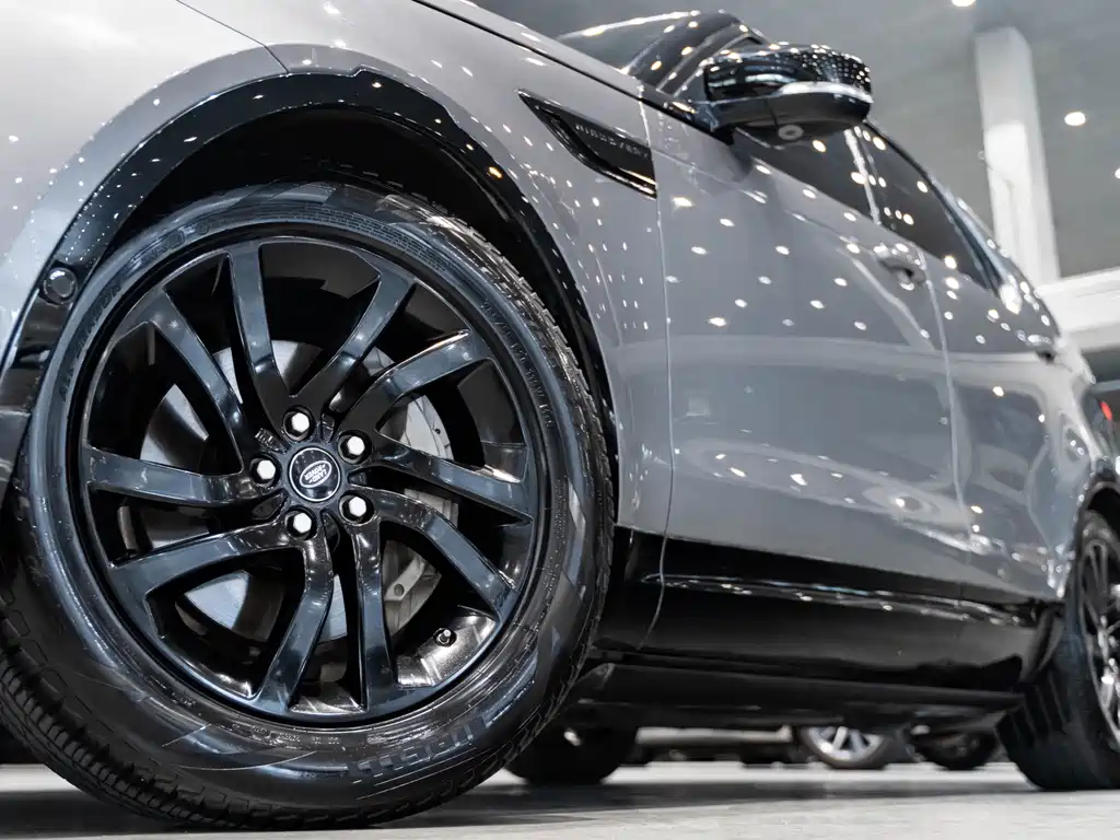 Land Rover Discovery 2020 3.0 SC V6 30