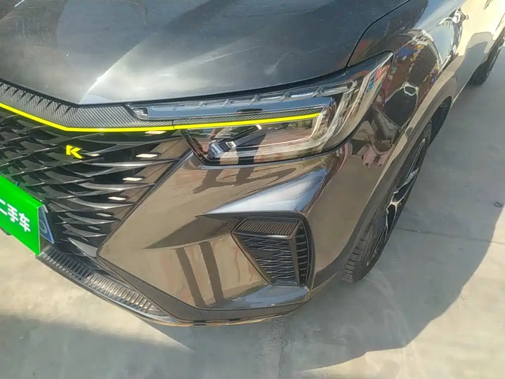 Roewe RX5 — миниатюра 24