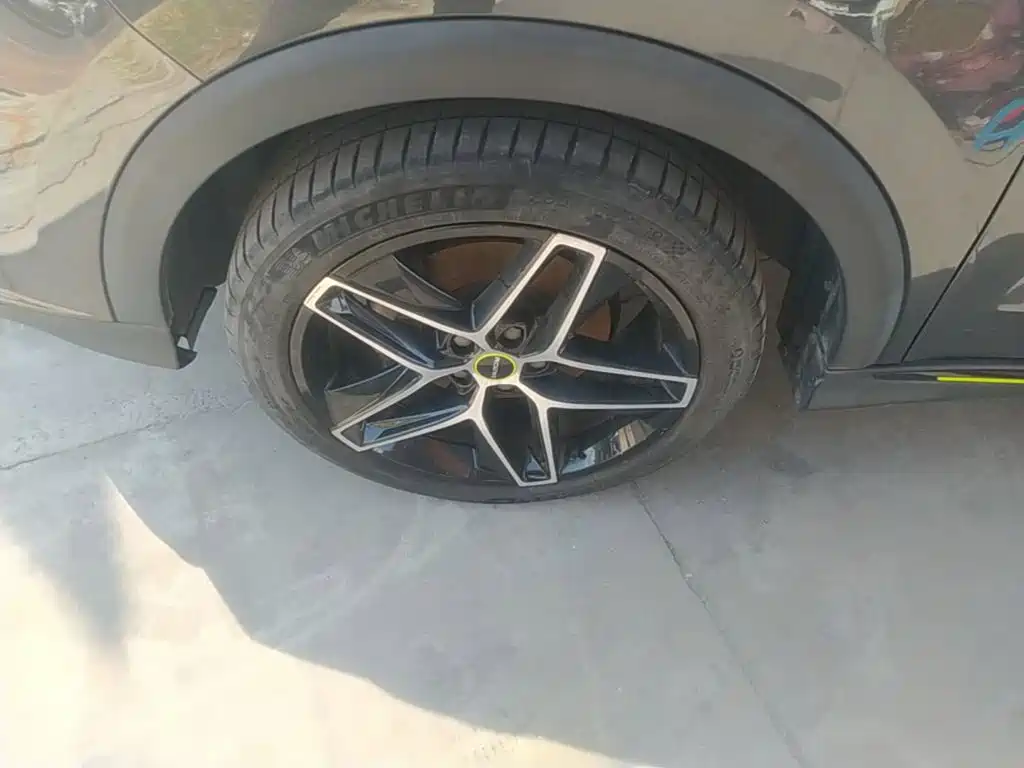 Roewe RX5 — миниатюра 23