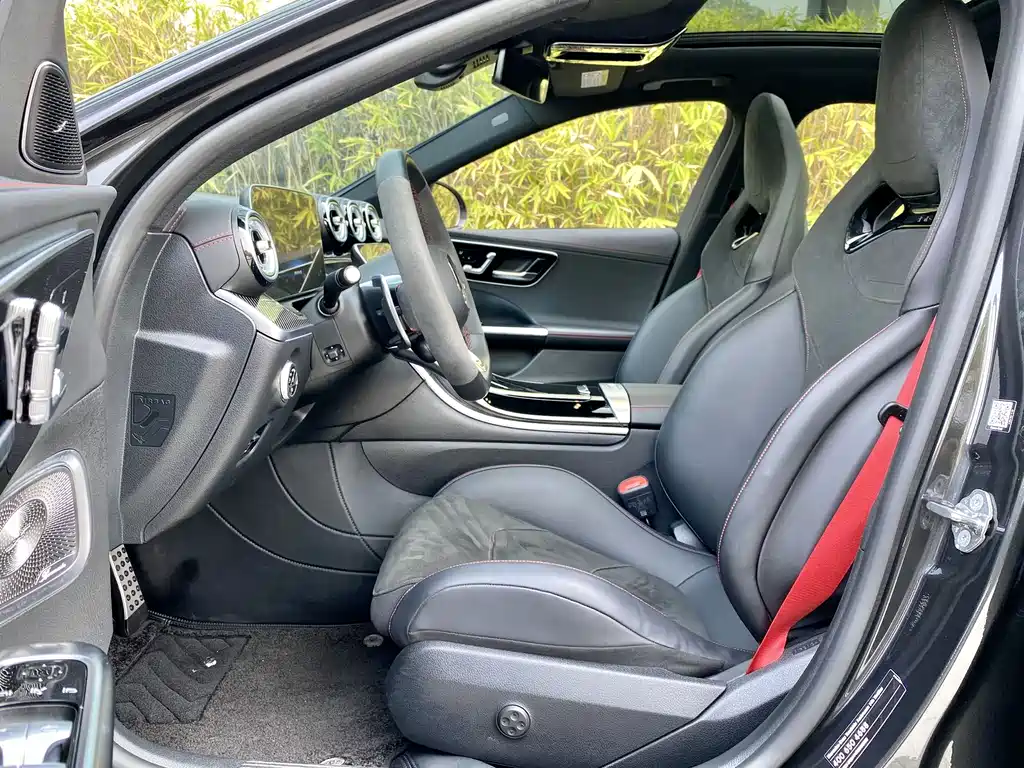 Mercedes-Benz C-Class AMG — миниатюра 11