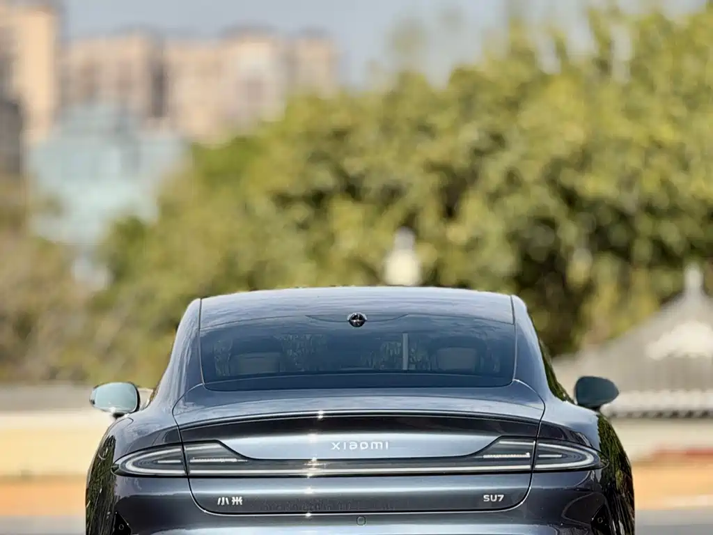 XIAOMI CAR XIAOMI SU7