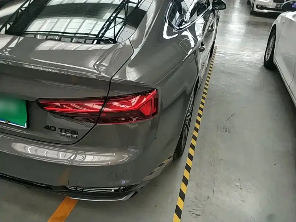Audi A5 (Import) — миниатюра 8