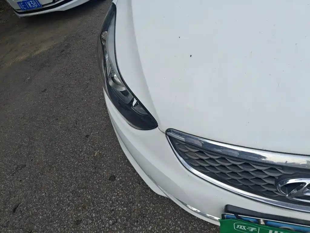 Hyundai Elantra Langdong — миниатюра 7