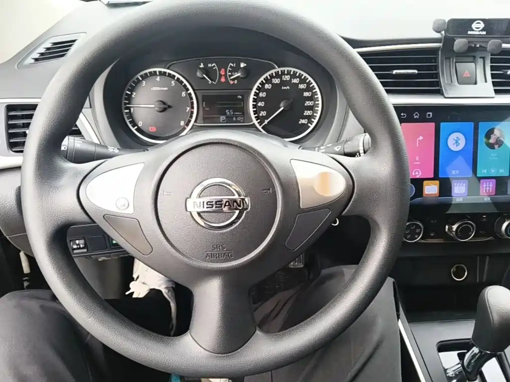 Nissan Sylphy — миниатюра 11
