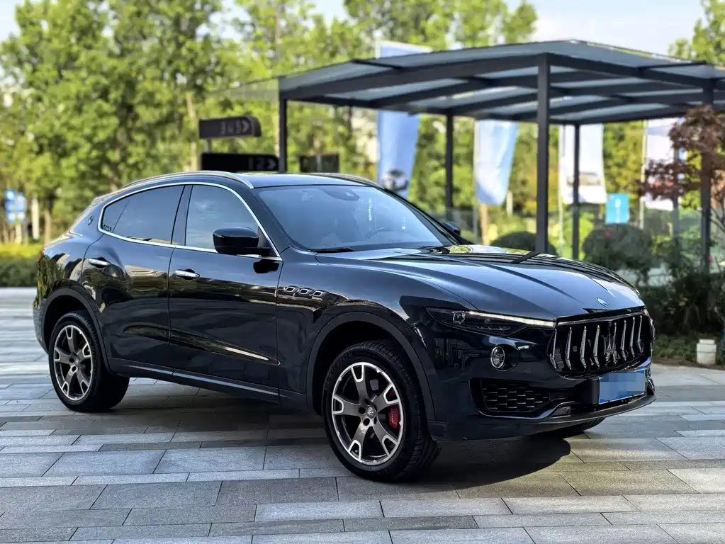 Maserati Levante — миниатюра 3