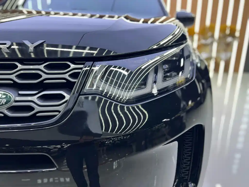 Land Rover Discovery Sport — миниатюра 4