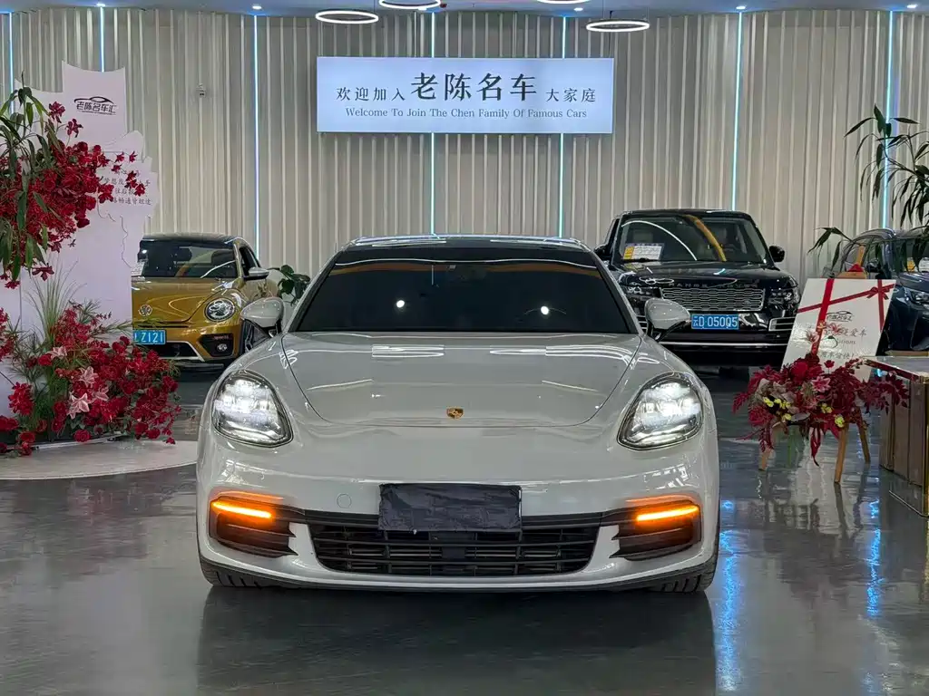 Porsche Panamera — миниатюра 2