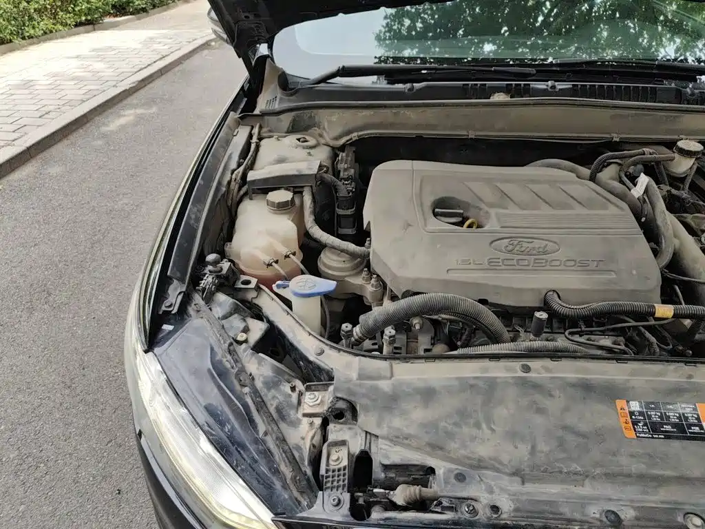 Ford Mondeo — миниатюра 21