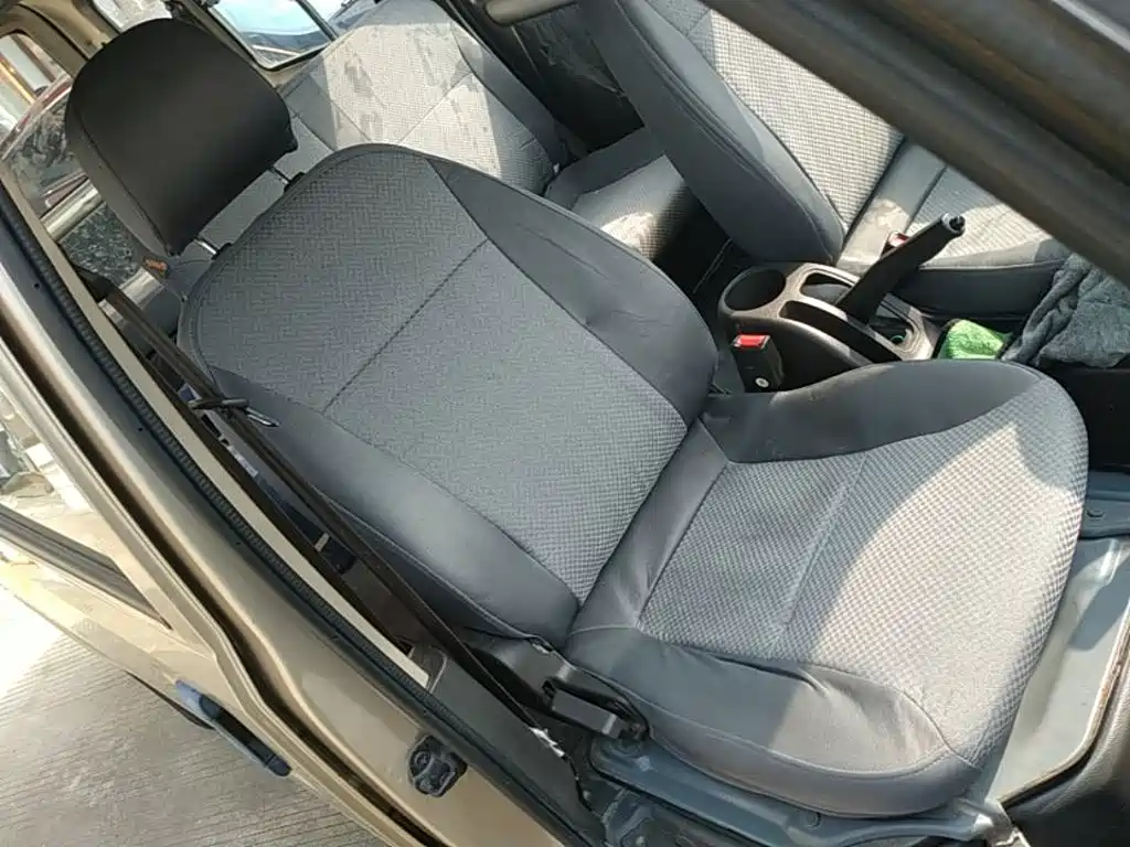 Wuling Rongguang — миниатюра 25