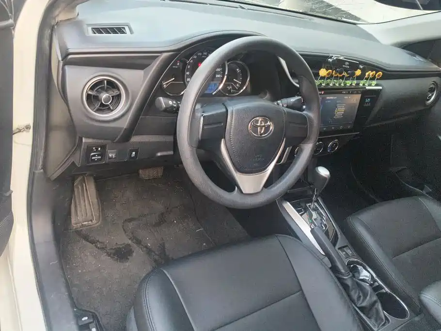 Toyota Corolla — миниатюра 12
