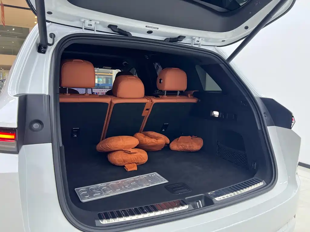 Li Auto Li L7 — миниатюра 11
