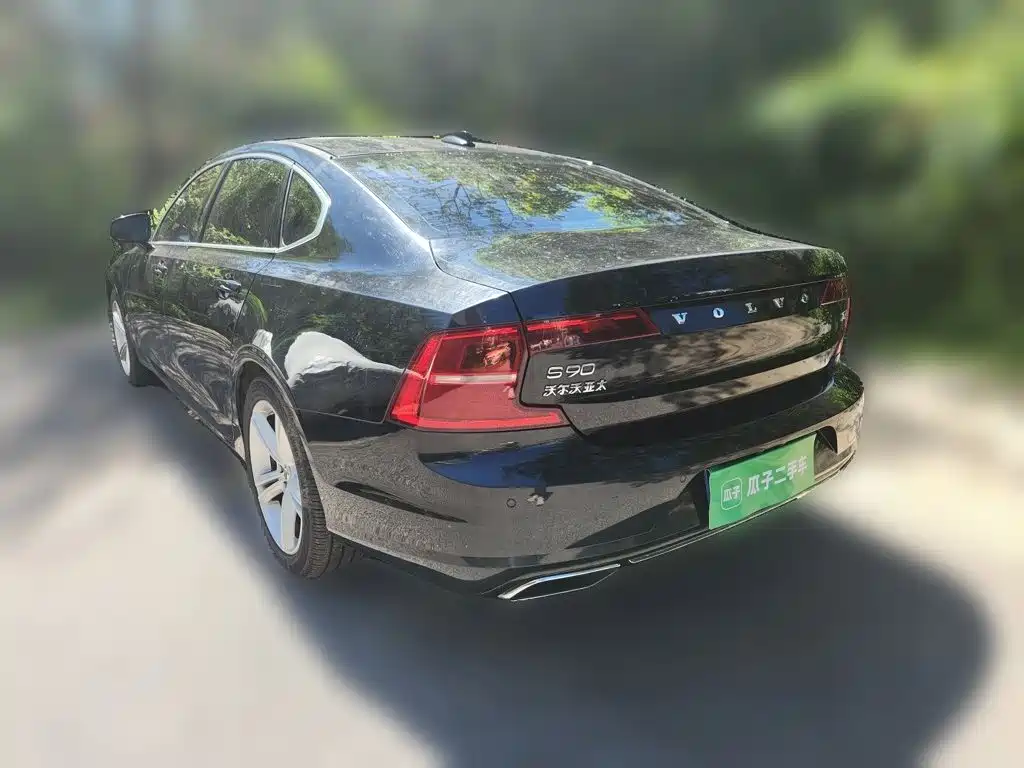 Volvo S90 — миниатюра 25