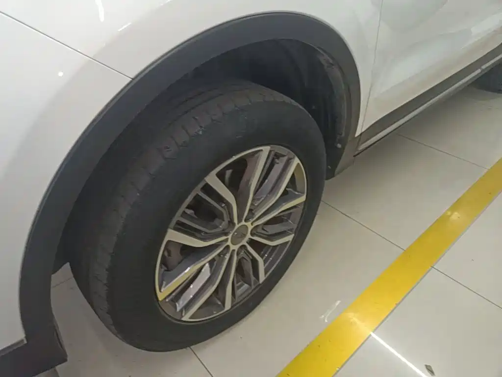 Geely Boyue — миниатюра 23