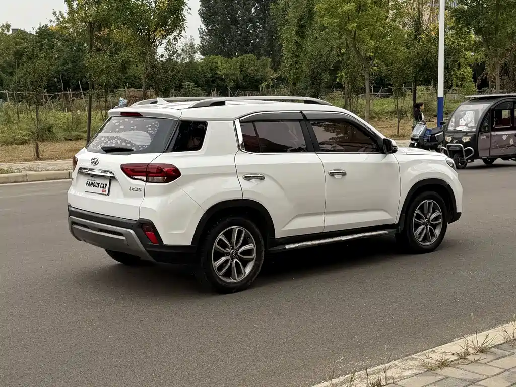 Hyundai ix35 — миниатюра 6