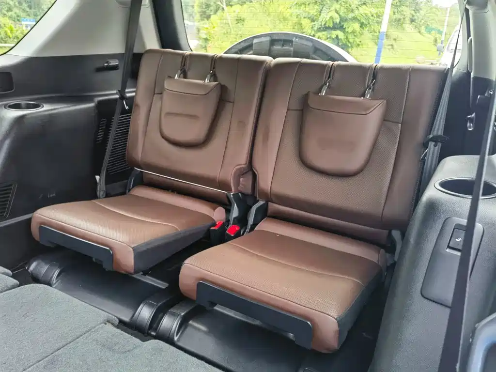 Toyota Prado — миниатюра 11