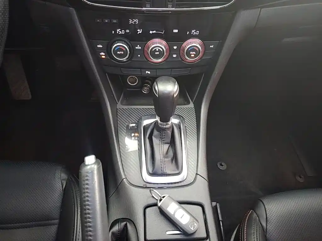 Mazda Atenza — миниатюра 14