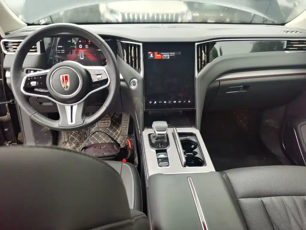 Hongqi Hongqi HS7 PHEV — миниатюра 10