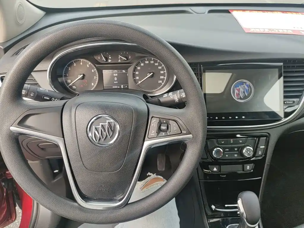 Buick Encore — миниатюра 10