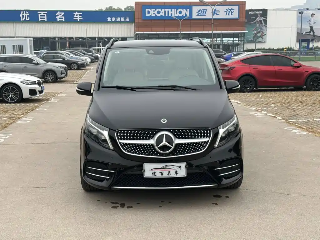 Mercedes-Benz V-Class — миниатюра 2
