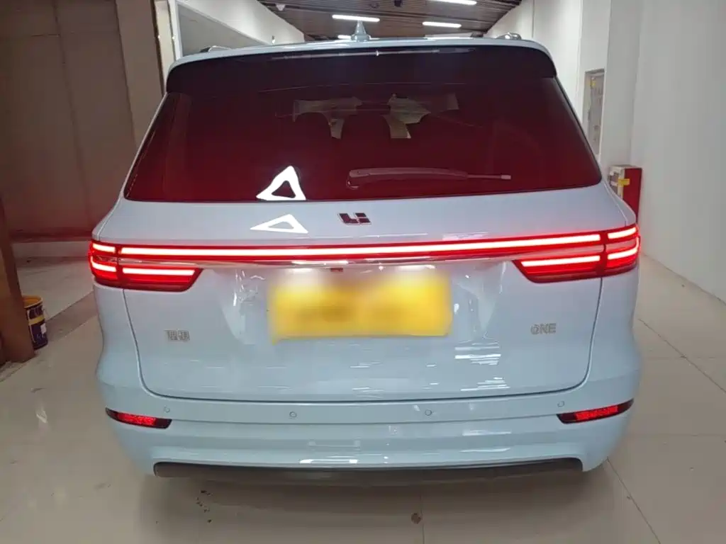 Li Auto Li ONE — миниатюра 6