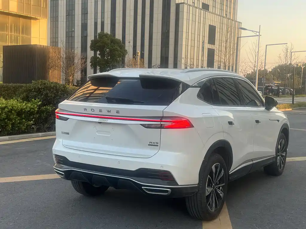 ROEWE RX5