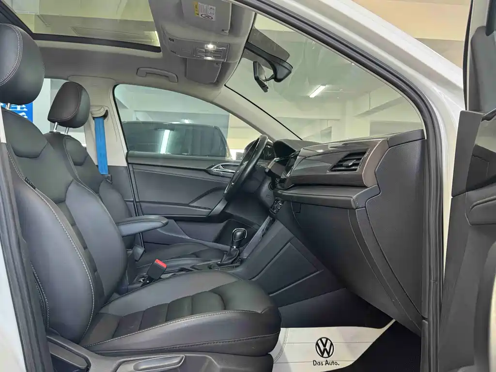 Volkswagen Tharu — миниатюра 5