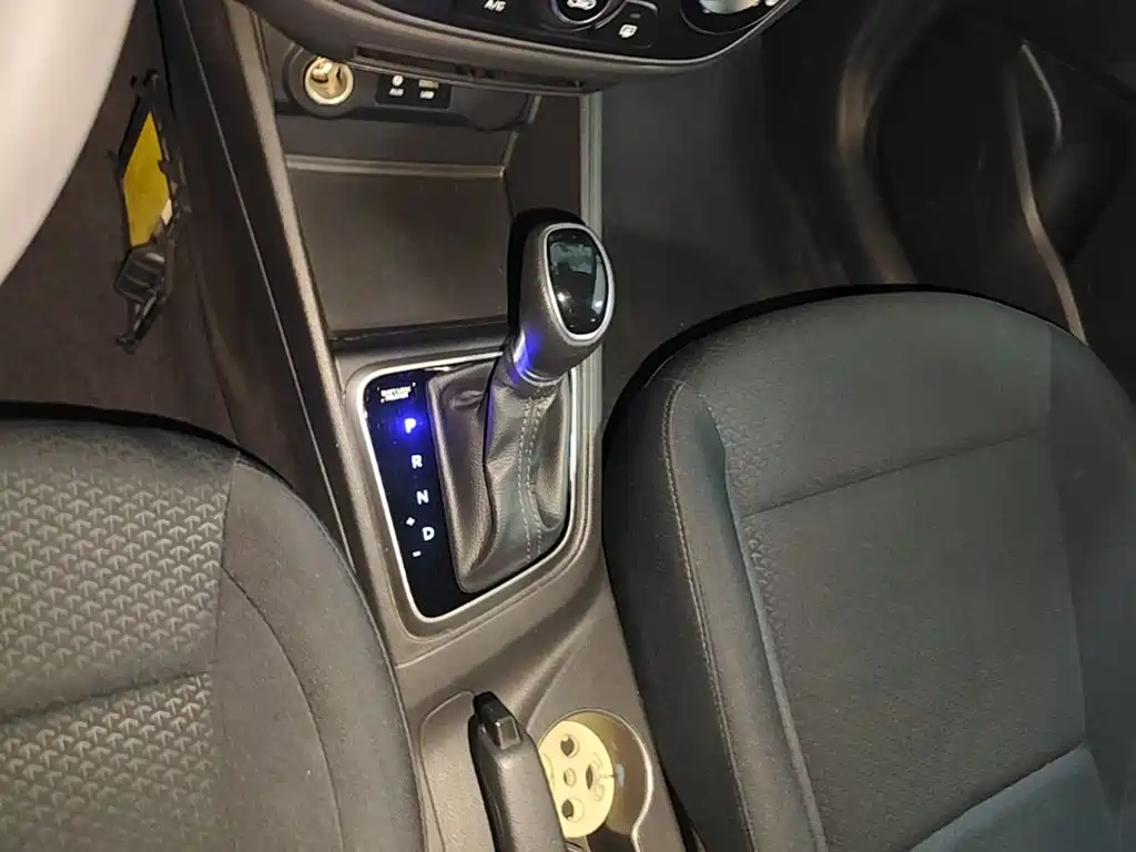 Hyundai Verna — миниатюра 14