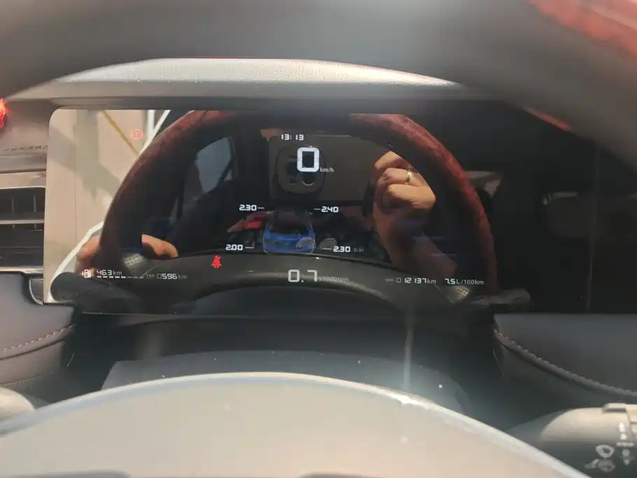 Roewe i5 — миниатюра 14